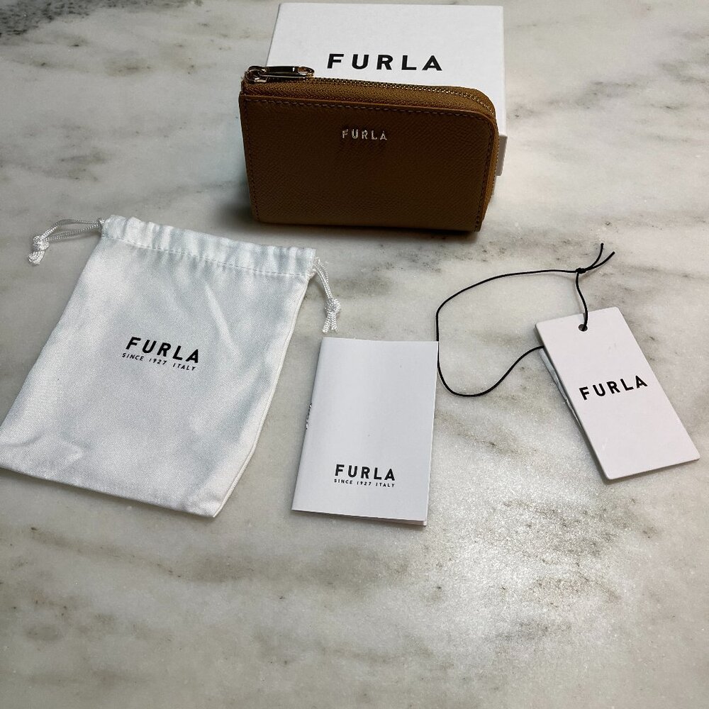 Furla Brown Leather Card Holder and Key Ring